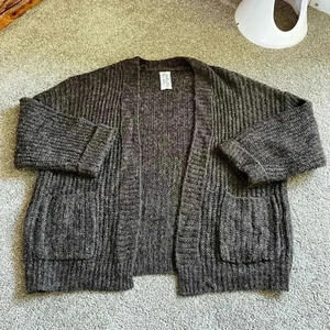 Women’s Fluffy cardigan